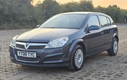 2008 VAUXHALL ASTRA 1.6I 16V LIFE HATCHBACK PRICE 1,600 YEAR 2008 08 REG MILEAGE 61,000... photo